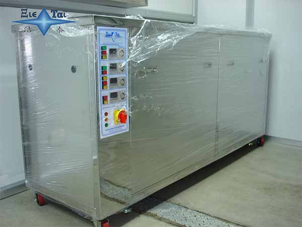 工業(yè)超聲波清洗機的五大特點