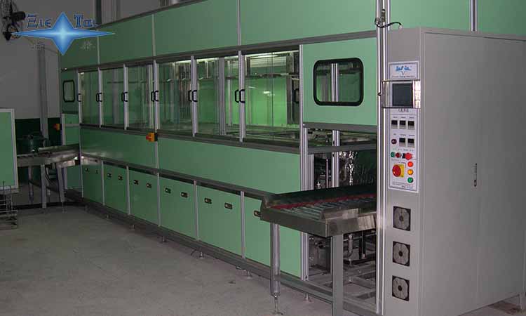 超聲波清洗機(jī)清洗玻璃鏡片上的白點(diǎn)和水印一步到位 超聲波清洗機(jī)清洗玻璃鏡片上的白點(diǎn)和水印一步到位