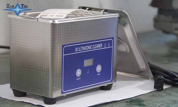 如何選購實(shí)驗(yàn)室超聲波清洗機(jī)？