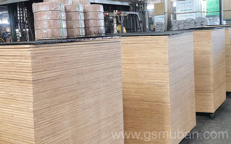 超聲波清洗機(jī)化學(xué)品的選擇和清洗方法