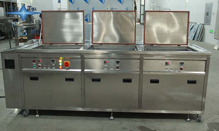 超聲波清洗機(jī)具有哪些優(yōu)點(diǎn)？可以清洗哪些行業(yè)的污染物？