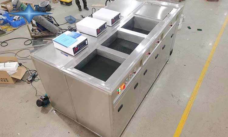 超聲波清洗機(jī)在玻璃行業(yè)的應(yīng)用及清潔方法