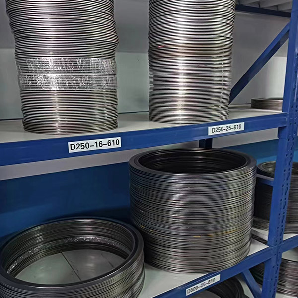 超聲波清洗機(jī)清洗陶瓷粉末的方法及注意事項(xiàng)