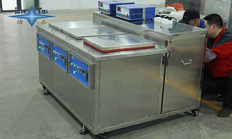 超聲波清洗機(jī)在制藥行業(yè)的應(yīng)用，如何清潔制藥設(shè)備？