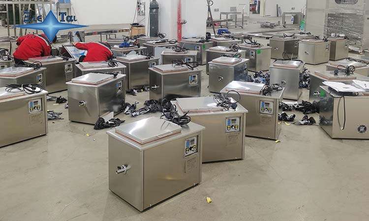 超聲波清洗機(jī)的清洗效果和清洗劑的腐蝕性，如何控制？