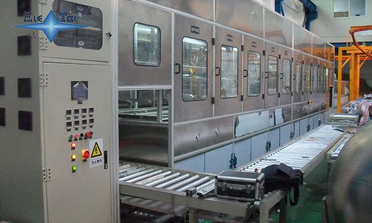 超聲波清洗機(jī):確保軌道交通部件安全運(yùn)行和延長(zhǎng)壽命的利器 超聲波清洗機(jī):確保軌道交通部件安全運(yùn)行和延長(zhǎng)壽命的利器