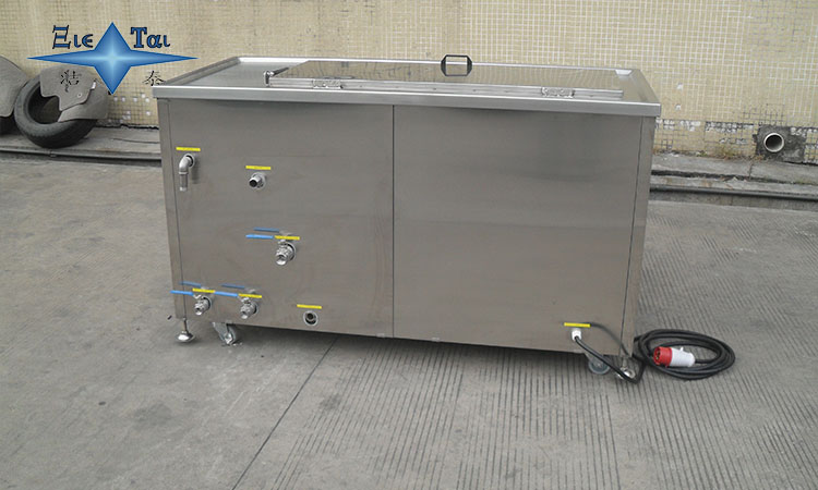 超聲波清洗技術在汽車發(fā)動機保養(yǎng)中的應用與優(yōu)勢 超聲波清洗技術在汽車發(fā)動機保養(yǎng)中的應用與優(yōu)勢