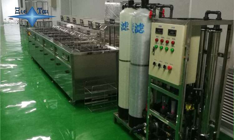 超聲波清洗技術(shù)在半導(dǎo)體器件精準(zhǔn)清洗中的關(guān)鍵作用 超聲波清洗技術(shù)在半導(dǎo)體器件精準(zhǔn)清洗中的關(guān)鍵作用