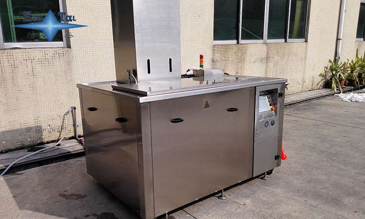 超聲波清洗技術(shù):細(xì)致呵護(hù)金屬零部件的理想選擇 超聲波清洗技術(shù):細(xì)致呵護(hù)金屬零部件的理想選擇