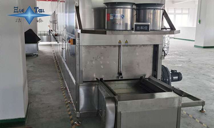 超聲波清洗技術(shù):呵護精密儀器的細致關(guān)懷 超聲波清洗技術(shù):呵護精密儀器的細致關(guān)懷