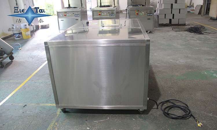 超聲波清洗器在塑料制品清洗中的卓越應(yīng)用與優(yōu)勢(shì)分析 超聲波清洗器在塑料制品清洗中的卓越應(yīng)用與優(yōu)勢(shì)分析