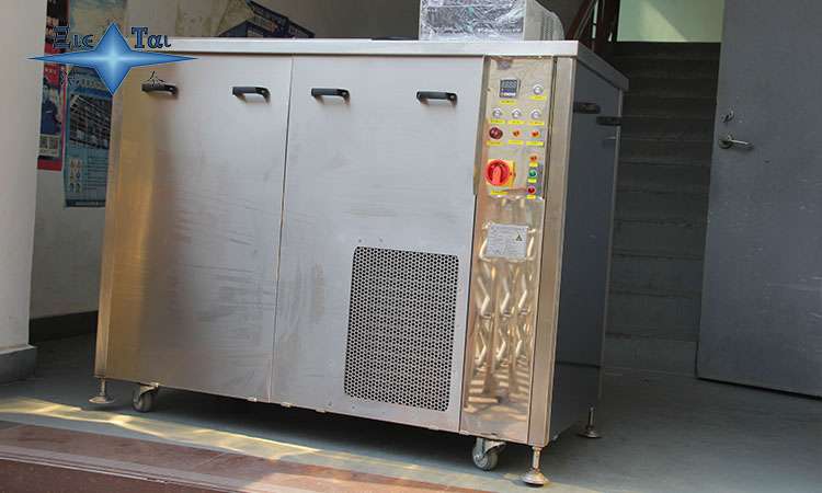 清洗工業(yè)的未來:超聲波技術(shù)的革新與發(fā)展方向 清洗工業(yè)的未來:超聲波技術(shù)的革新與發(fā)展方向