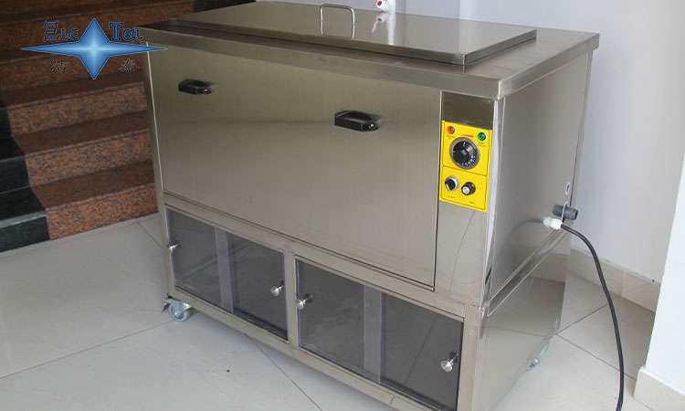 工業(yè)清洗革新:超聲波清洗設備的前沿應用 工業(yè)清洗革新:超聲波清洗設備的前沿應用