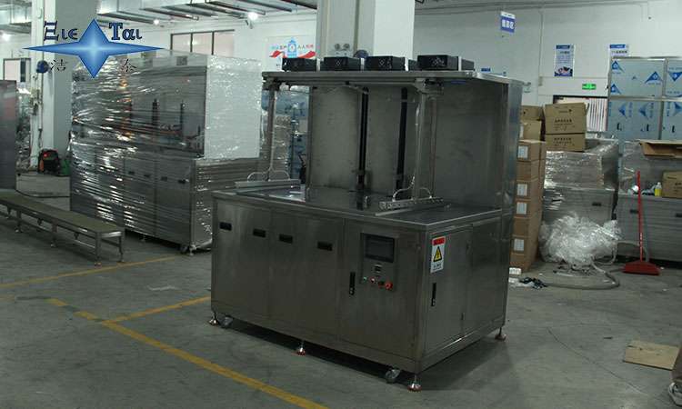 真空超聲波清洗機(jī)：原理、應(yīng)用與優(yōu)勢